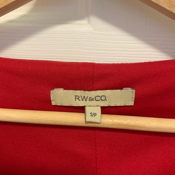 Red dress - Picture 2 of 3